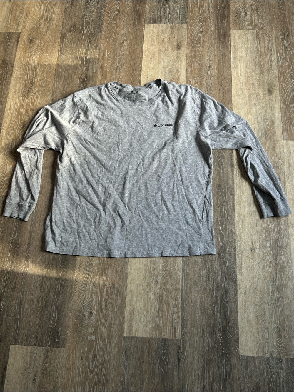 Columbia Long Sleeve Crewneck Shirt - Light Gray